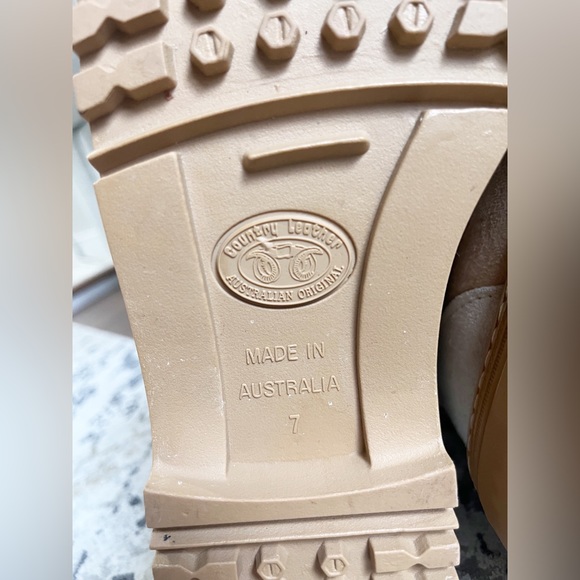 Country Leather Sheepskin Sand Hiker Short Boots Women’s Tan Brown Size 7 Sturdy - Picture 9 of 15